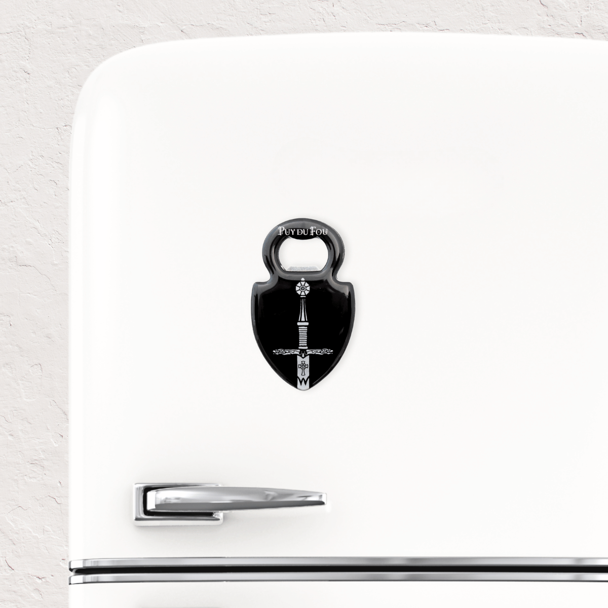 Magnet décapsuleur Epée du Roi Arthur - sur frigo