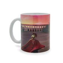 Mug affiche Le Signe du Triomphe Puy du Fou, vue de côté avec gladiateur de dos en cape rouge devant l'arène sous un ciel rose orangé