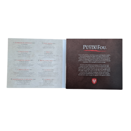 Couverture intérieure d'un CD intitulé 'Musiques du Puy du Fou 2022, boutique officielle du Puy du Fou.