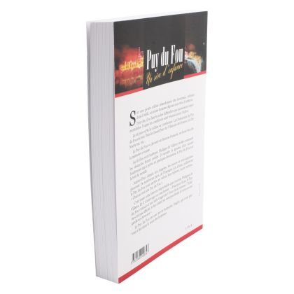 Dos livre Le Puy du Fou un rêve d'enfance
