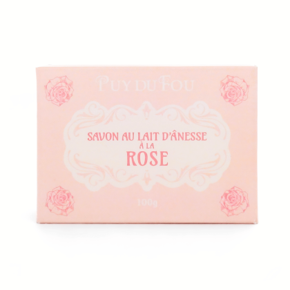 Boîte du savon au lait d'ânesse à la rose Puy du Fou – emballage rose illustré de roses, 100 g