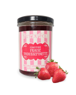 Confiture Fraise Troussepinette - image de face avec fraises