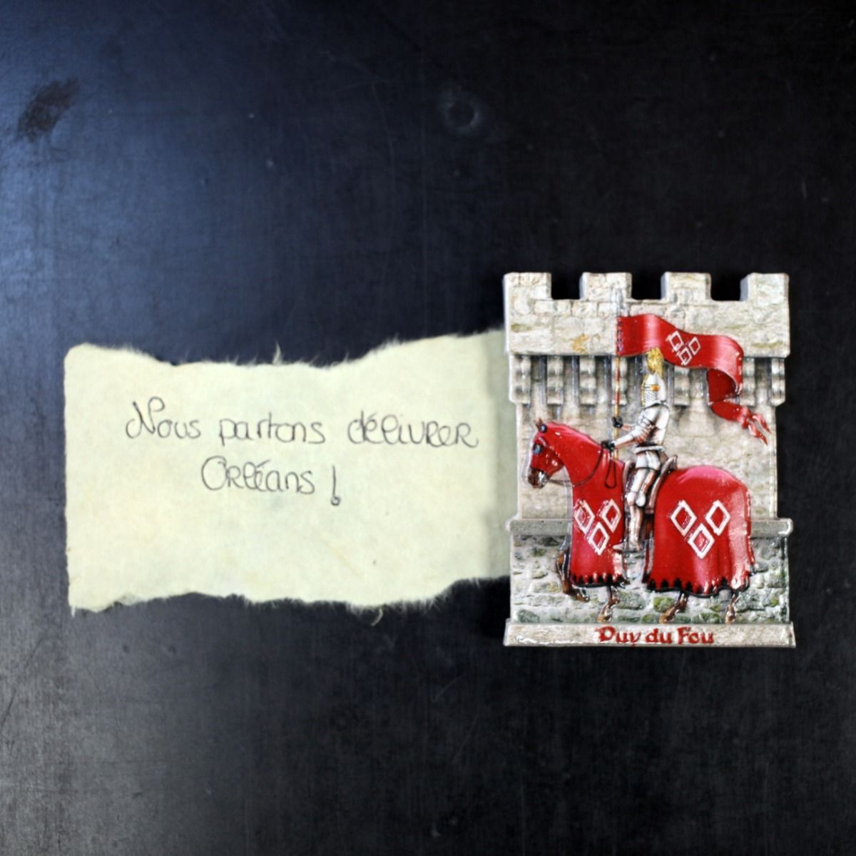 Aimant chevalier rouge Orléans