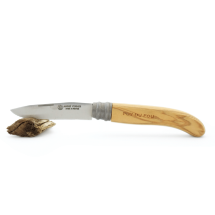 Couteau alpage en olivier - ouvert sur support