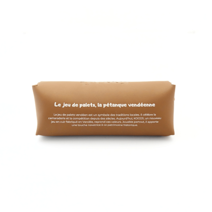 Etui en cuir du jeu de palets vendéen de dos