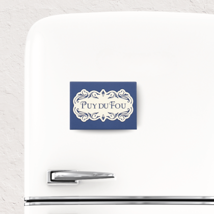 Magnet Puy du Fou 1900 bleu - sur frigo