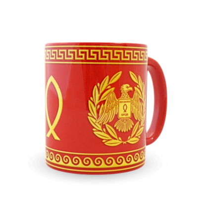 Mug rouge Signe du Triomphe du Puy du Fou de 3/4